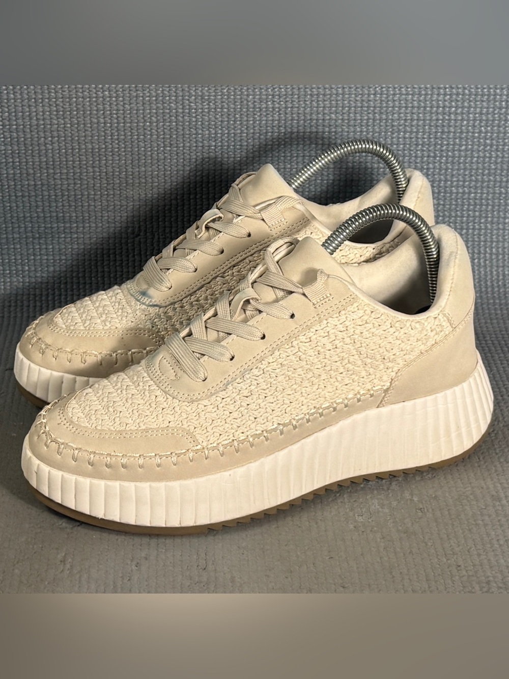 DV by Dolce Vita Fredi Sandstone Crochet Upper Stylish Sneakers Women’s Size 8